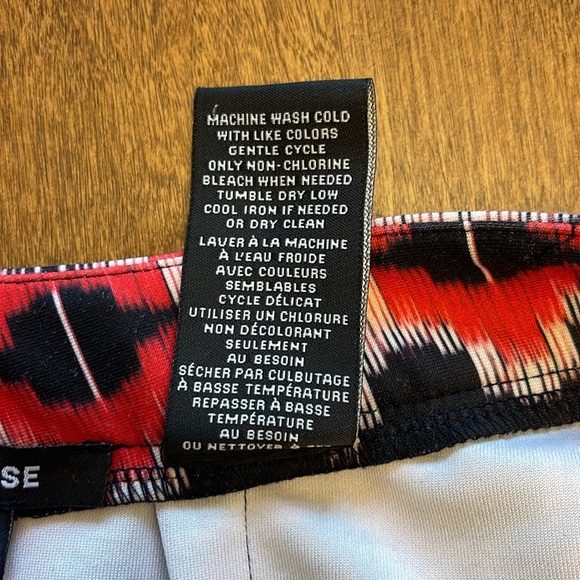 🌸Premise - zippered A-line skirt with pocket and  some stretch - Picture 7 of 9